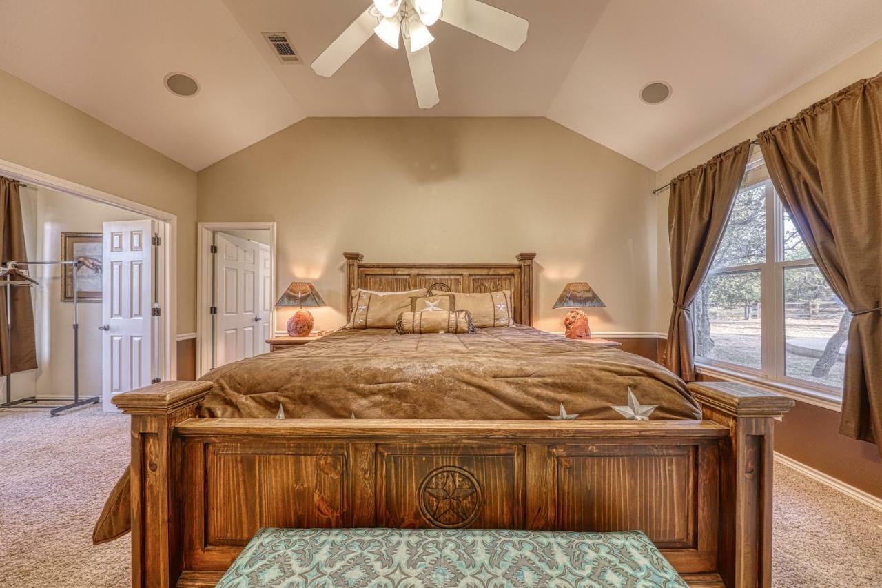 River Mountain Retreat Wimberley Exterior photo